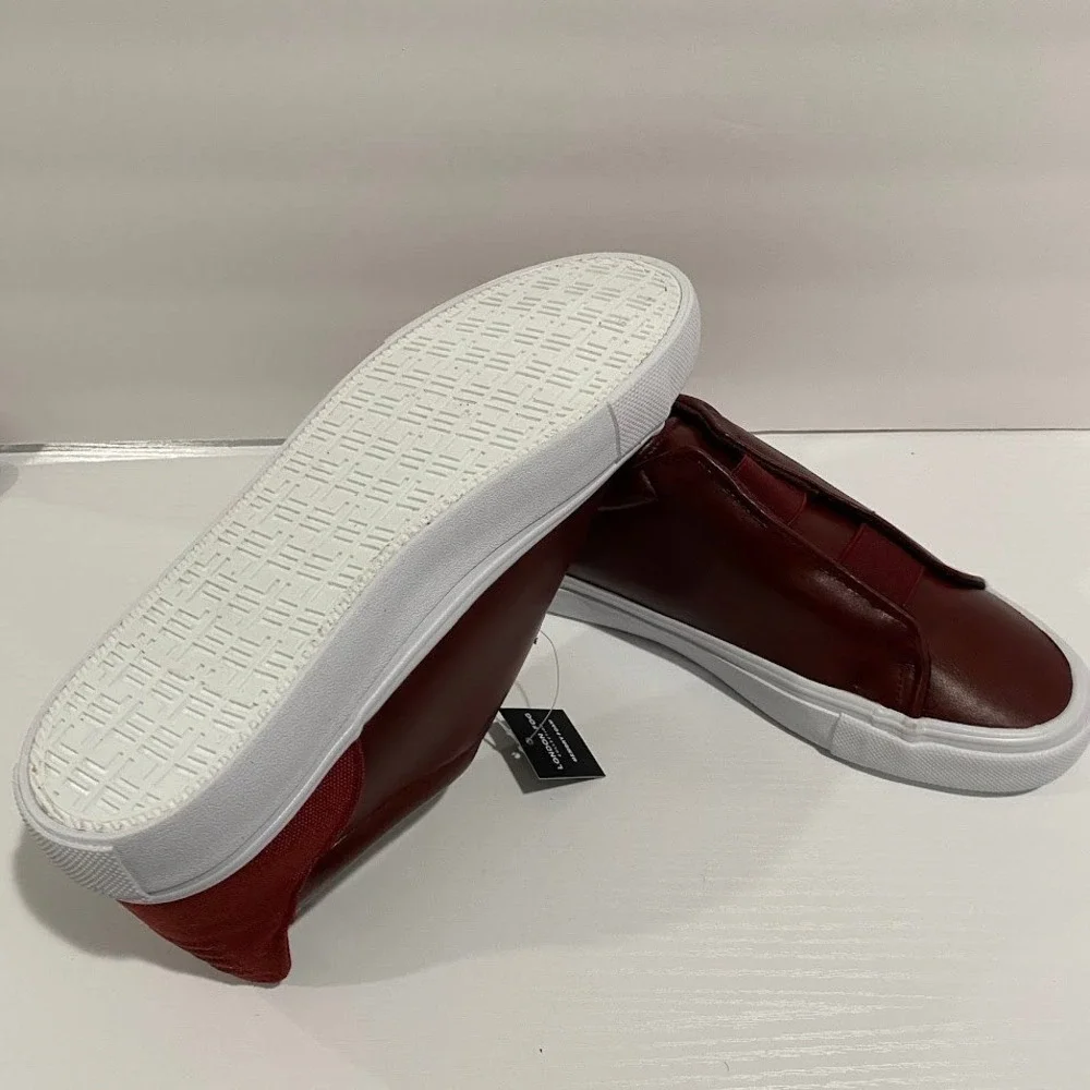 London Fog Men Slip On Memory Foam Sneakers Burgundy Size 8.5